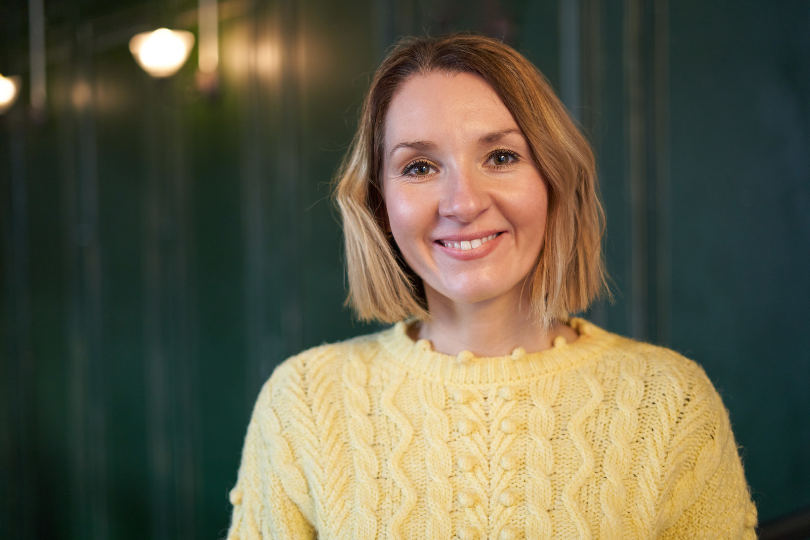 Headshot of Rachel Wright.