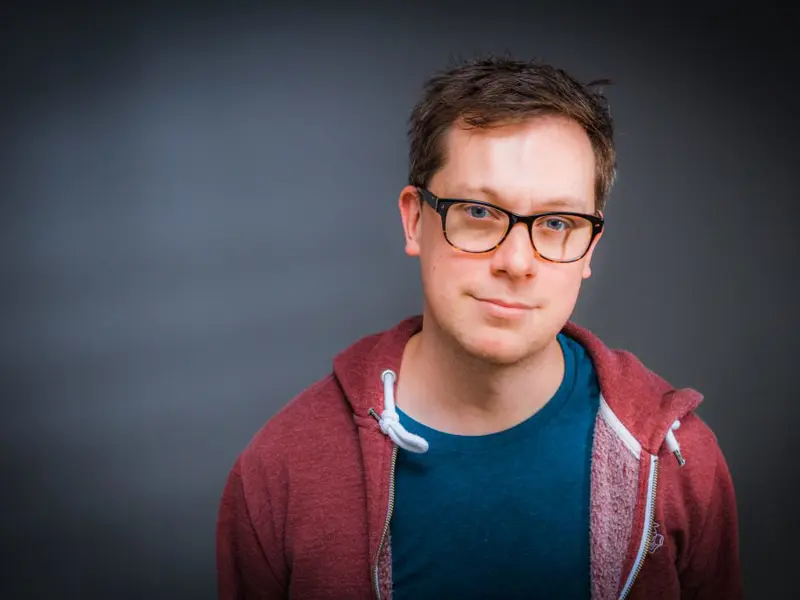 Image of Warren Buckley